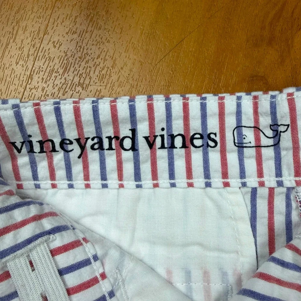 Vineyard Vines Girls10 Seersucker Whale Embroidered Shorts RedWhite Blue Striped